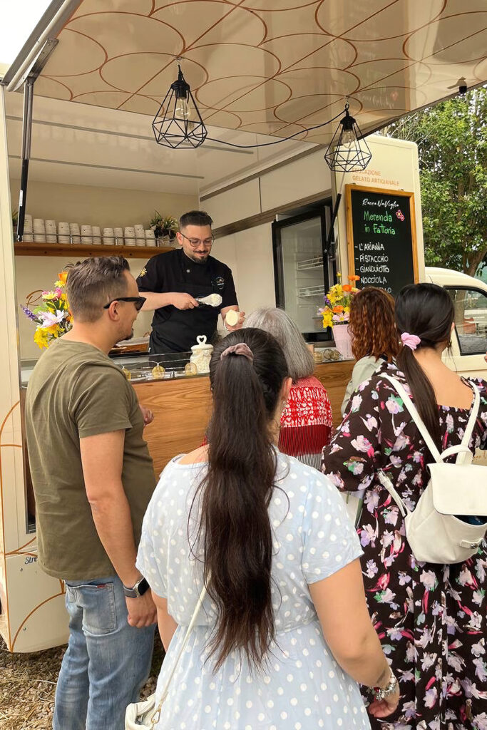 rocco-naviglio-furgoncino-eventi-gallery-14